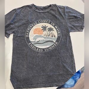 Gray Graphic Short Sleeve Tee